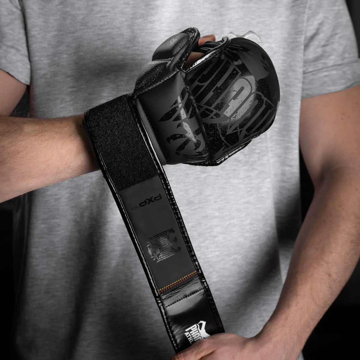 Phantom-Athletics-MMA-Sparring-Handschuhe-Germany-Schwarz-8_5000x